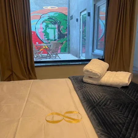 Апартаменты Modern Ground Floor *